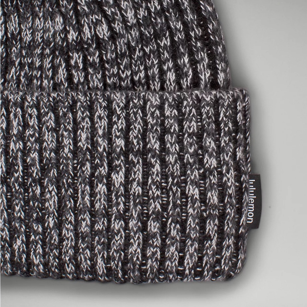 lululemon Textured Fleece-Lined Knit Beanie - Picture 2 of 7